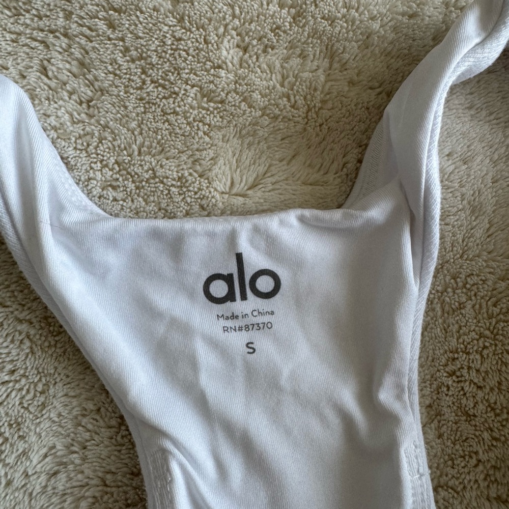 ALO Yoga Classic White Tank Top